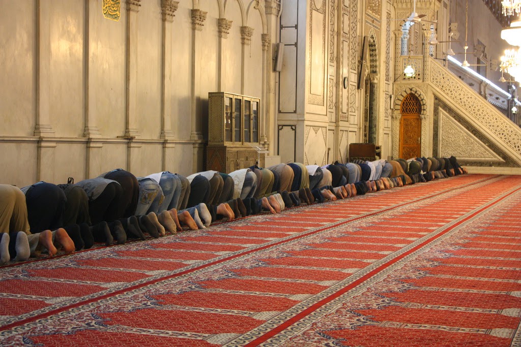 Ilustrasi Ibadah Sholat