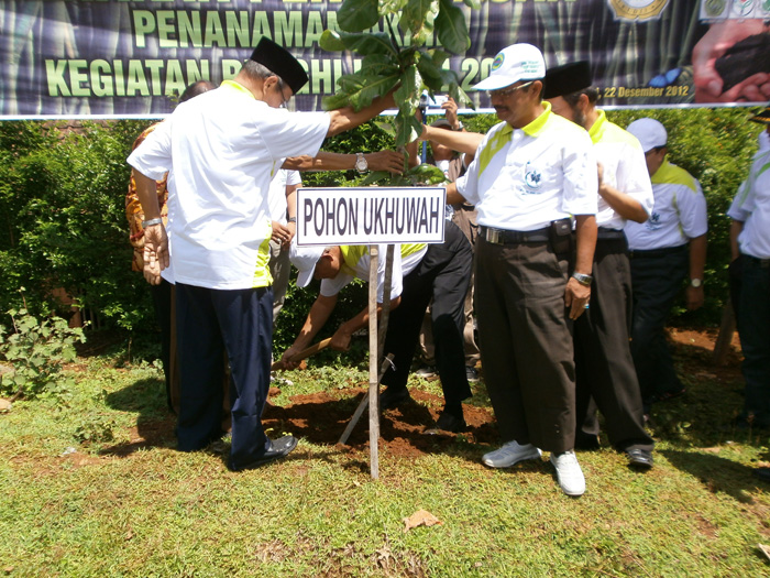 Penanaman Pohon Ukhuwah