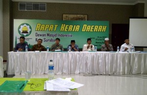 rapat-kerja-ramadhan-dmi-surabaya