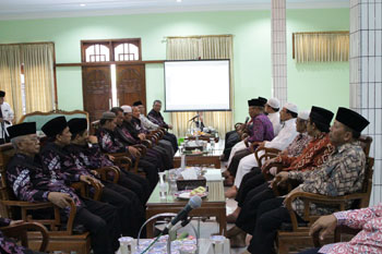 muhammadiyah kunjungi ponpes ldii