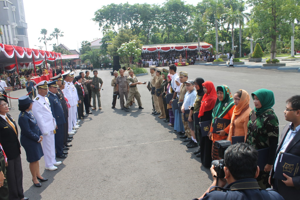penghargaan hari pahlawan