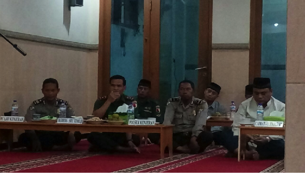 Tokoh masyarakat yang ikut hadir dalam syukuran Amri Perdana