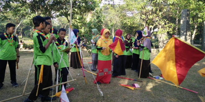 Wustho Subulussalam mengadakan Perkemahan Sabtu Minggu (Persami) di Kebun Bibit Wonorejo, Surabaya, (29/6/2019).